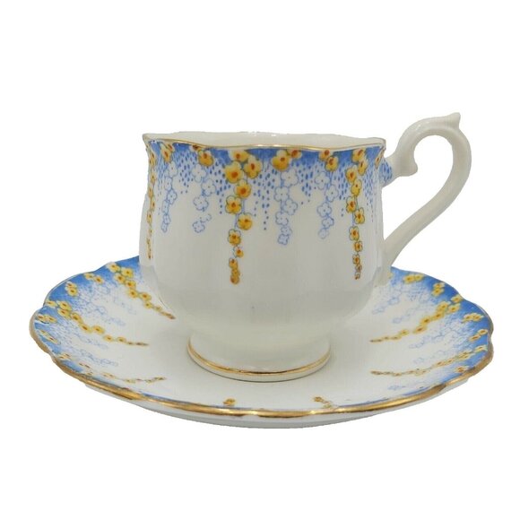 Royal Albert April Showers Tea Cup and Saucer Crown China England Reg No 769618 - Picture 2 of 6